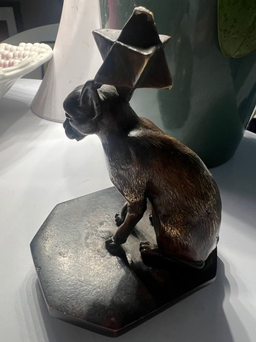 Sehr seltsame bronze katze - sehr,
