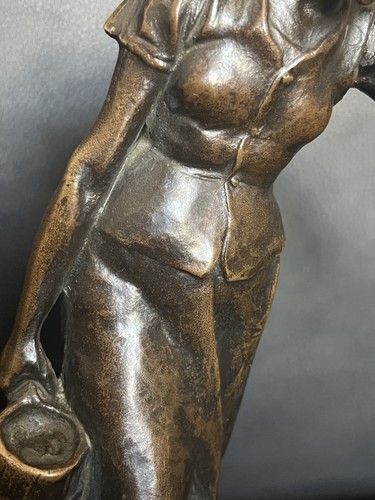 Antike bronze statue landfrau - antike,