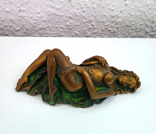 Bronze skulptur liegende - skulptur,