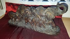Bronze Elefantenherde