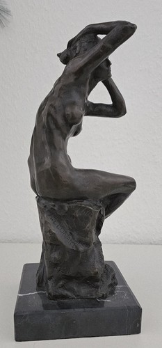 Bronzefigur eftelia - 'eftelia',